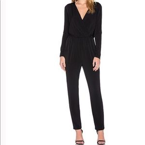 ⚡️Price Dropped⚡️H&M Crepe Jumpsuit